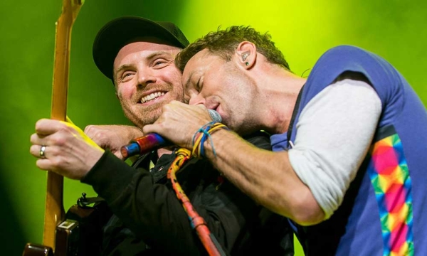Interview - Chris et Jonny reviennent sur le superbowl, la tournée du groupe et son prochain EP "Kaleidoscope"