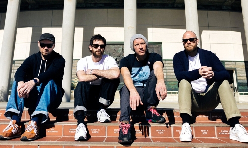 Chris &amp; Jonny annoncent 'Moon Music' comme prochain album de Coldplay