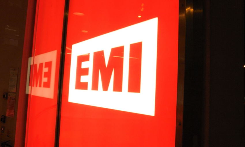 Universal Music détient enfin EMI et cède Parlophone à Warner Music