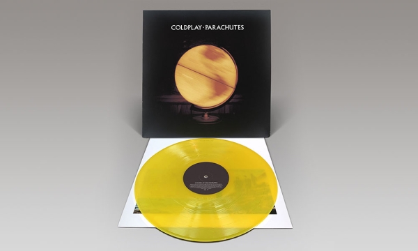 Le groupe dévoile une édition limitée de Parachutes pour les 20ans de l'album