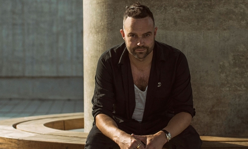 Interview: Paul Dugdale nous parle de sa collaboration avec le groupe
