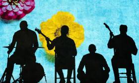 Le groupe dévoile le clip d'Orphans