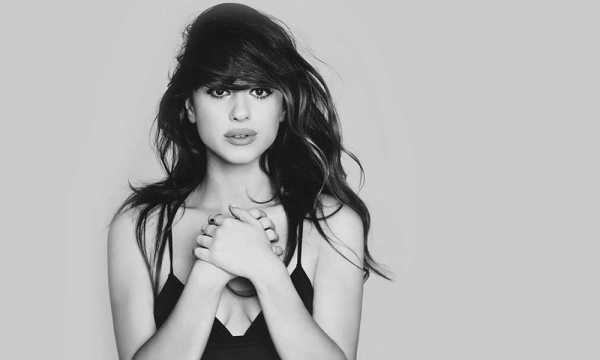 Interview - Foxes